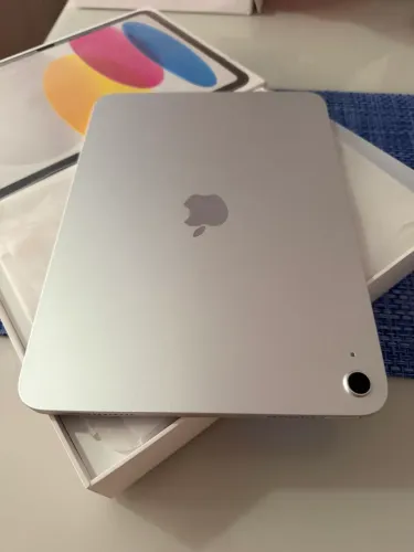 iPad 11 de 128GB seminovo.