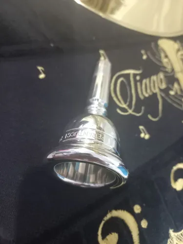 Bocal de tuba
