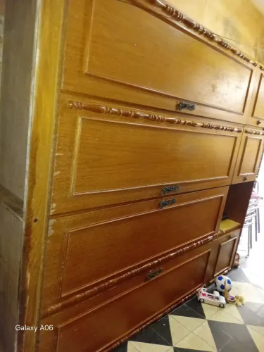 Vende-se guarda roupa
