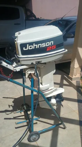 Motor de popa Johnson 25hp