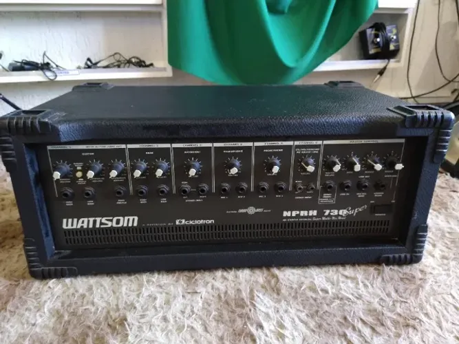 Amplificador Ciclotron Wattsom NPRH 730 Super