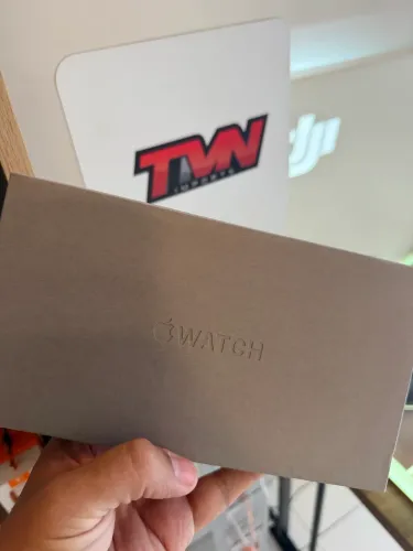 Apple Watch Ultra 3  preto na caixa lacrado 