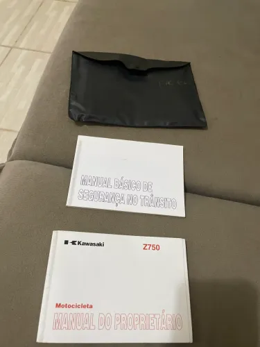 Manual Kawasaki z750