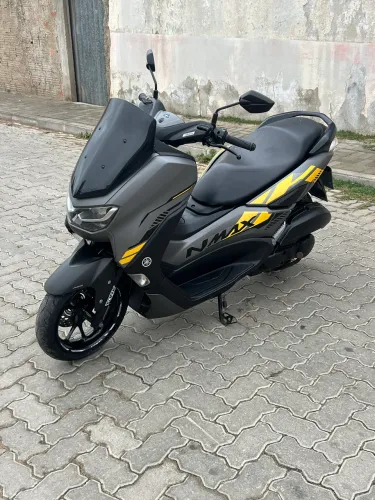 Yamaha Nmax 160 impecável