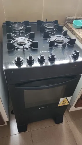 Fogão 4 bocas com forno
