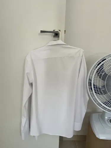 Camisa social branca - slim fit - tamanho um
