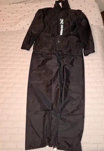 Capa de Chuva Feminina Norisk Shield Lady Fit - XL - Impecável