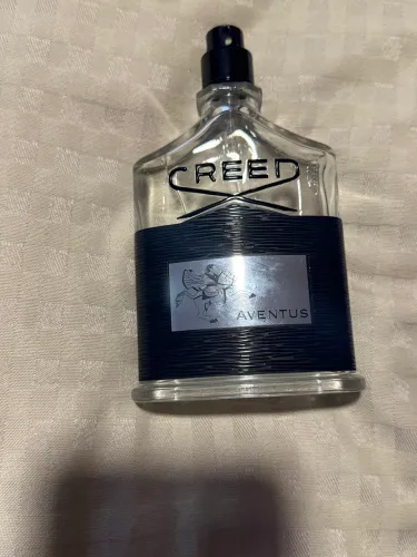 perfume Creed Aventus