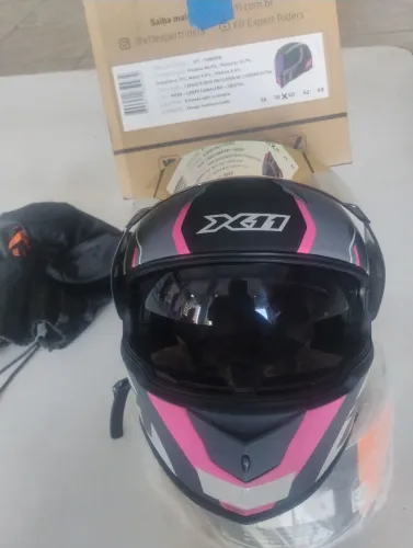 Capacete X11 modelo REVO PRO ELEVEN SV.