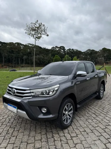 Toyota Hilux CD SRX 4X4 2.8 TDI 16V Diesel Aut. 2017