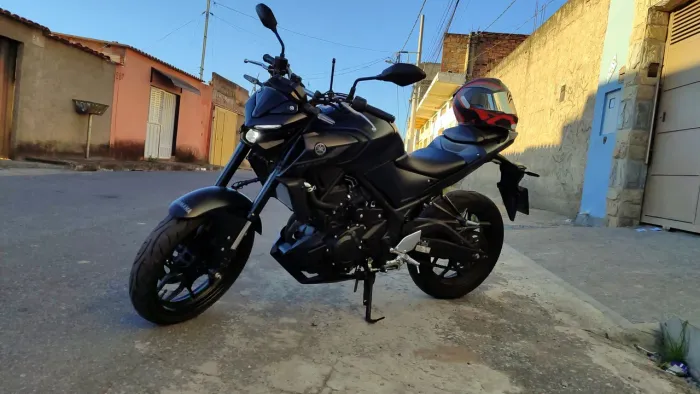 Yamaha MT-03 novinha 