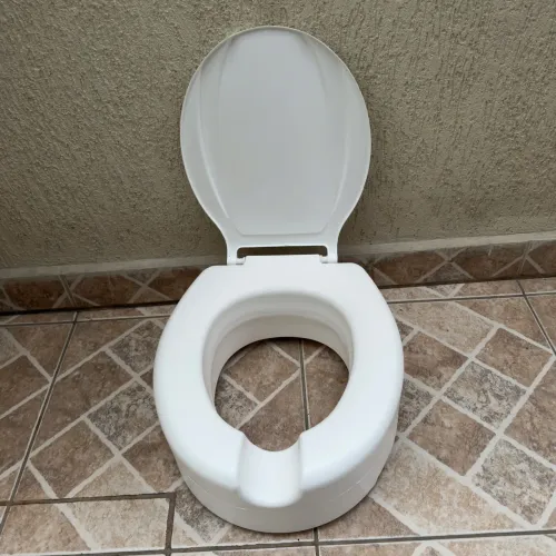 Assento Elevado P/ Vaso Sanitário 13,5 Cm Mebuki Branco idosos e deficientes