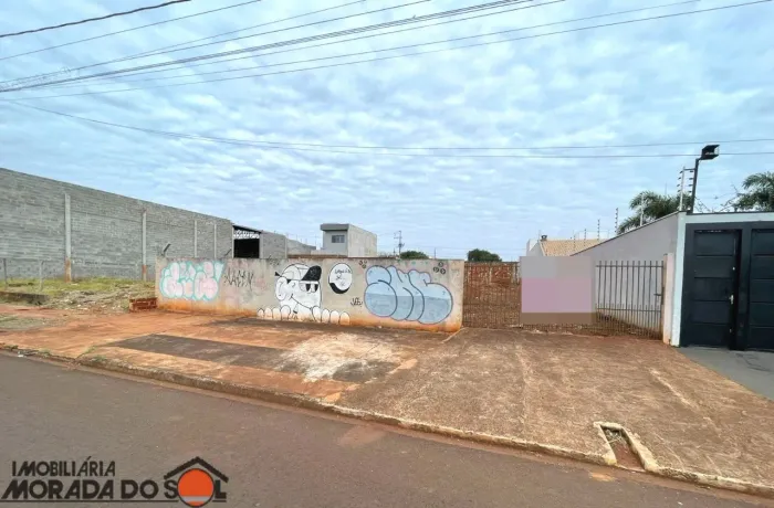 Terreno a venda no bairro Jardim Oriental 878m2 - Maringá/PR
