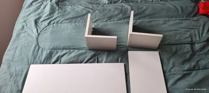 Conjunto de Prateleiras / Nichos de Parede em MDF Branco