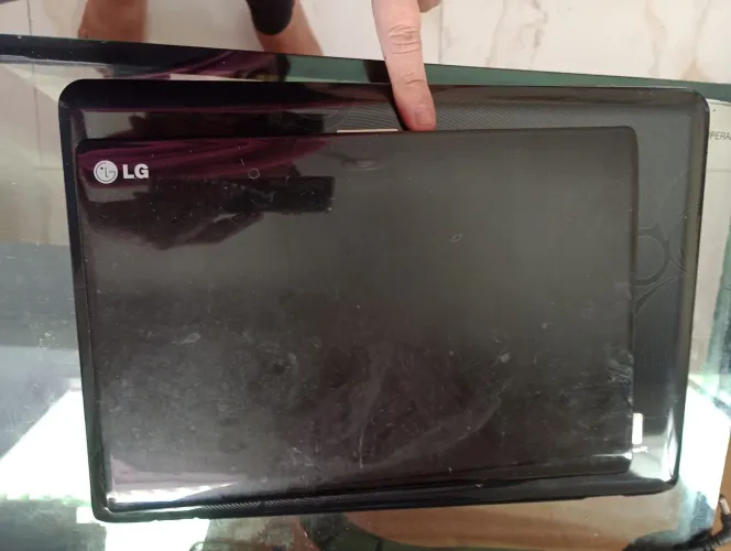 Laptop lg para retirar peças