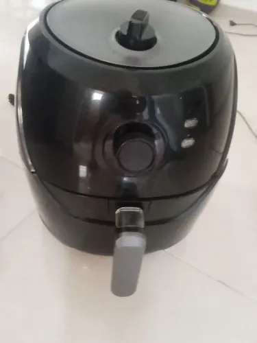 Airfryer grande funcionando perfeitamente