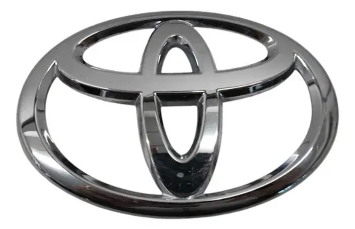 Emblema Tampa Traseira Toyota Corolla Cross 2023 Prateado