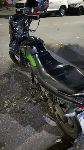 Moto a venda