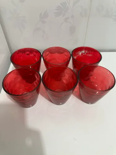 Conjunto com 6 Copos de Vidro Vermelho 