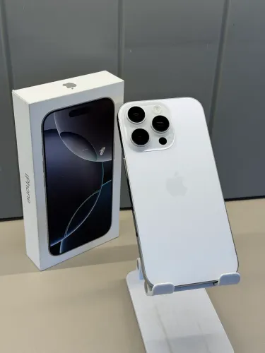 iPhone 16 pro 256gb Branco Titânio Semi Novo | Loja Física