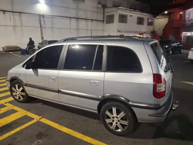 Chevrolet Zafira Elite 2.0 MPFI Flexpower 8V AUT 2010