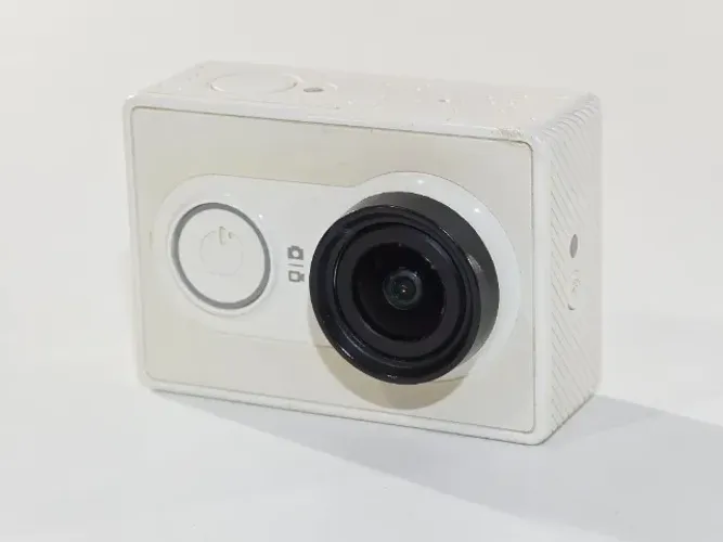 Action Cam Xiaomi MIJIA YI Sport Camera Full HD 1080p 60fps Grande Angular