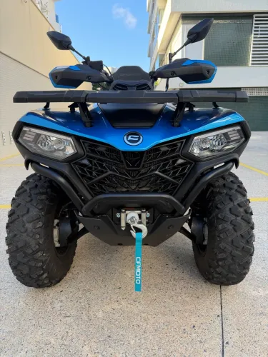 Quadriciclo CF 520 + Carreta