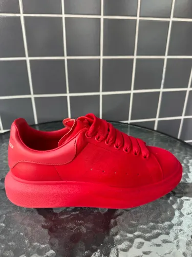 Alexander McQueen Oversized Triple Red - Tam. 40 EU / 38 BR