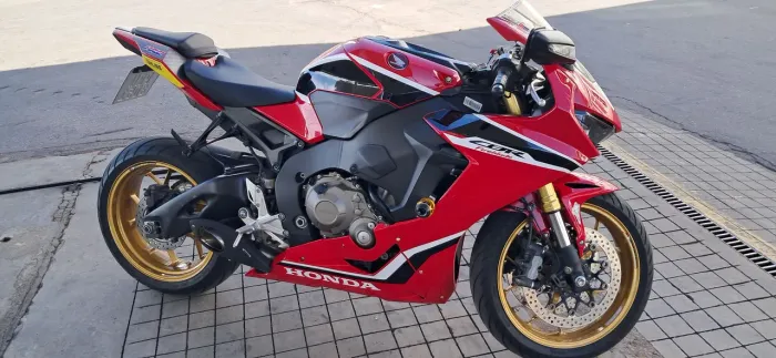 CBR 1000 2018