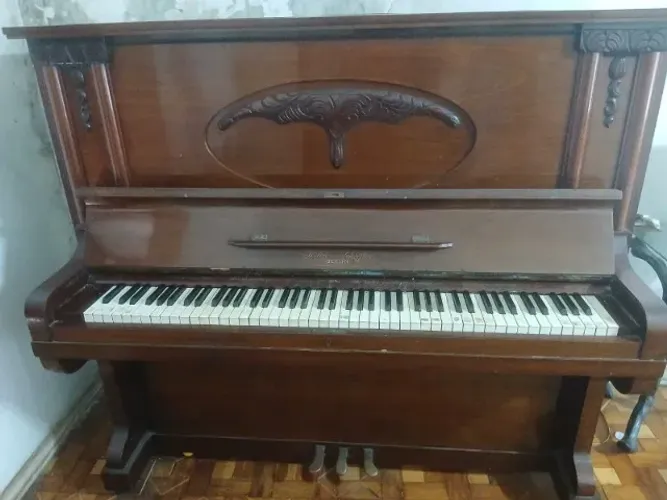 piano de parede alemão - Vintage