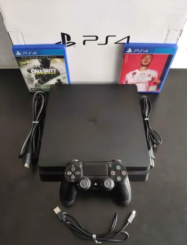 Vendo ps4 super novo, com todos os cabos 2 jogos físicos e 2 mídia digital.