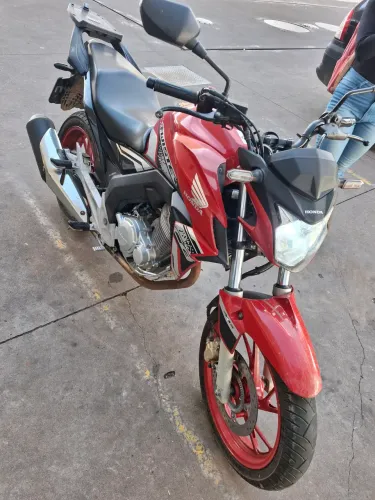 TWISTER 2021 VENDA OU TROCA POR VEICULO DO MEU INTERESSE