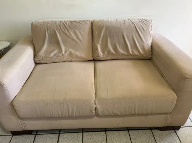 Sofá 2 lugares