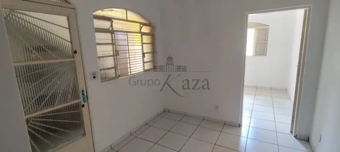 Oportunidade - Casa - Jardim Satélite - 2 Dormitórios - 70m².