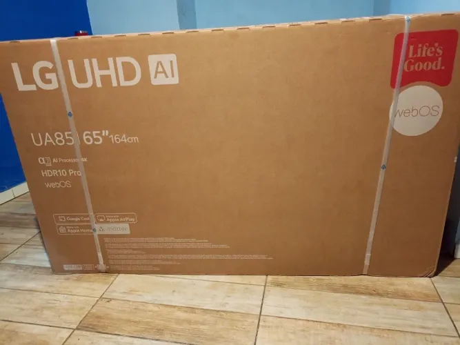 Tv LG 65 Lacrada com 1 ano de garantia