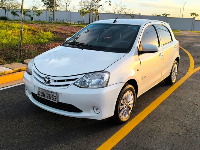 Toyota Etios XS 1.5 Flex 16V 5P Aut. 2017