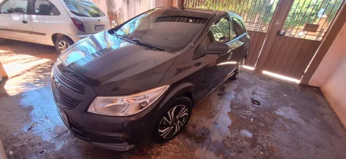 Chevrolet Onix JOY Hatch 1.0 8V Flex Mec. 4P 2018