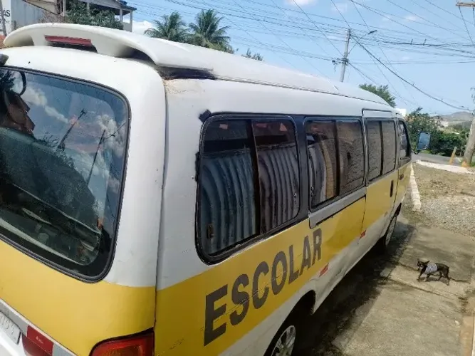 Kia Motors Besta GS Grand 3.0 8V 16L Diesel 2001