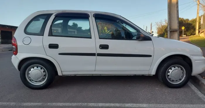 Chevrolet Corsa Wind 1.0 Mpf/milleniumi/ EFI 4P 2002