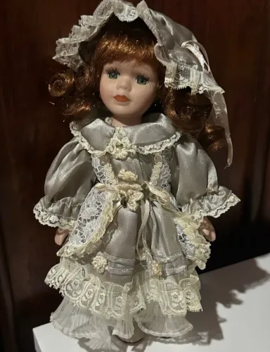 Boneca de Porcelana
