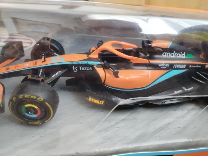 MacLaren MCL36 1/24 Nova na. Caixa Lacrada.