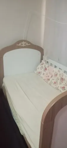 Berço semi novo