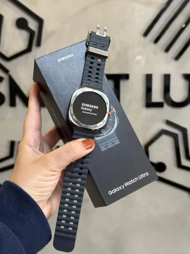 ? Galaxy Watch Ultra Titânio Prata GPS + Celular - 47mm completo