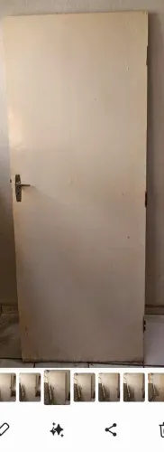 Porta de compensado de madeira 80x210 usada