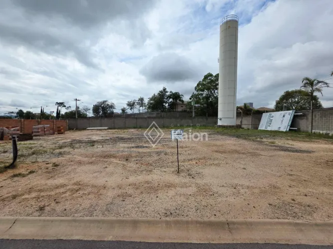 Terreno à venda no Condomínio Vila dos Manacás em Itu/SP