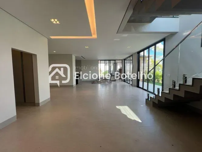 Casa de Condomínio para aluguel, 4 quartos, 4 suítes, 4 vagas, JARDIM BOTANICO - Uberlândi