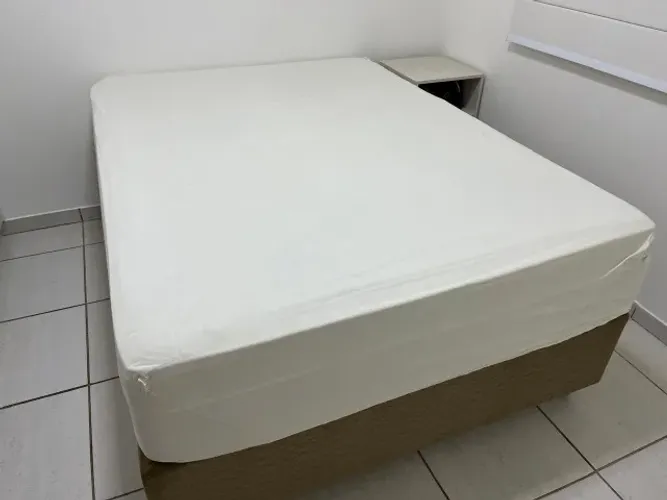 Cama Box - Casal - Paris.