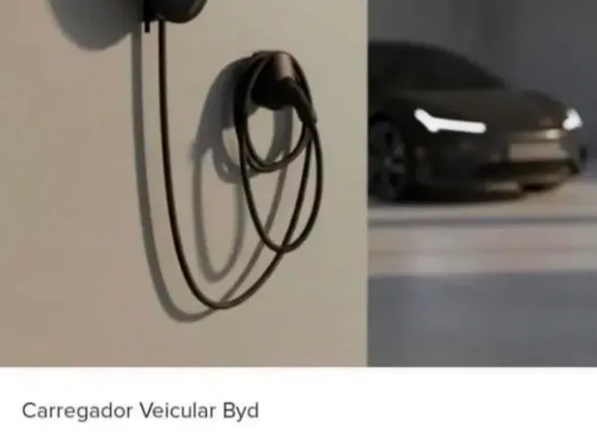 CARREGADOR WALLBOX BYD - 7kwh - LACRADO NOVO NUNCA USADO