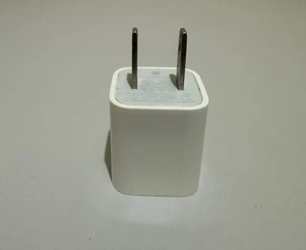 Fonte modelo americano original Apple