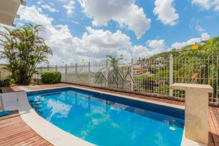 Casa à Venda no Mangabeiras | 5 Quartos - 649 m²